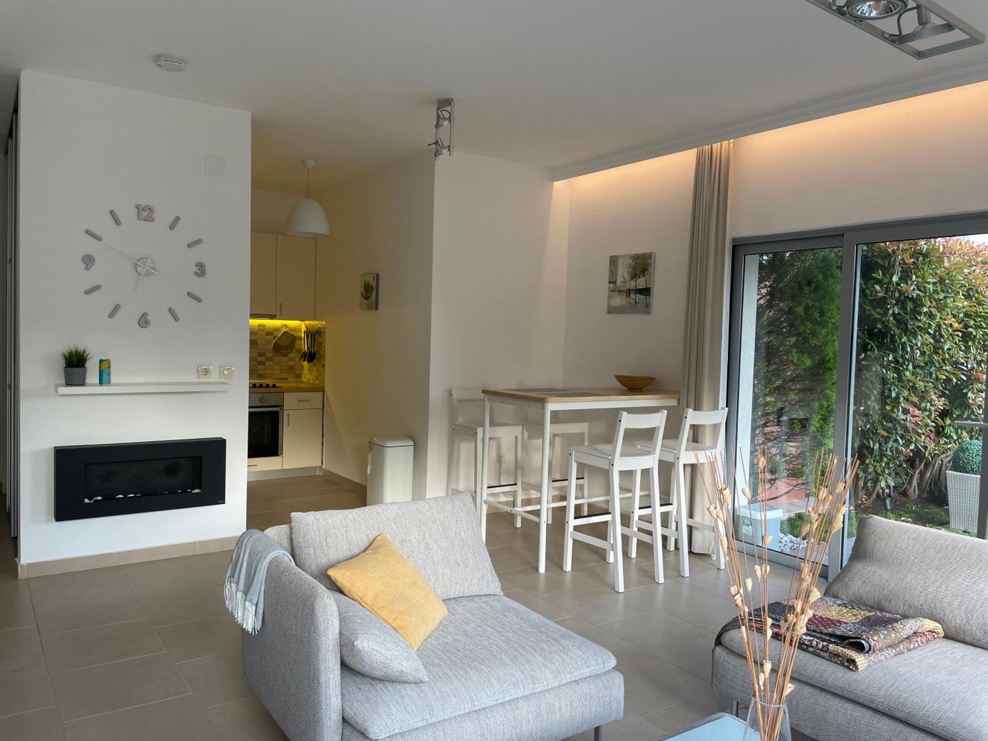 Acacia Hill Apartments ヘルツェグ・ノヴィ エクステリア 写真